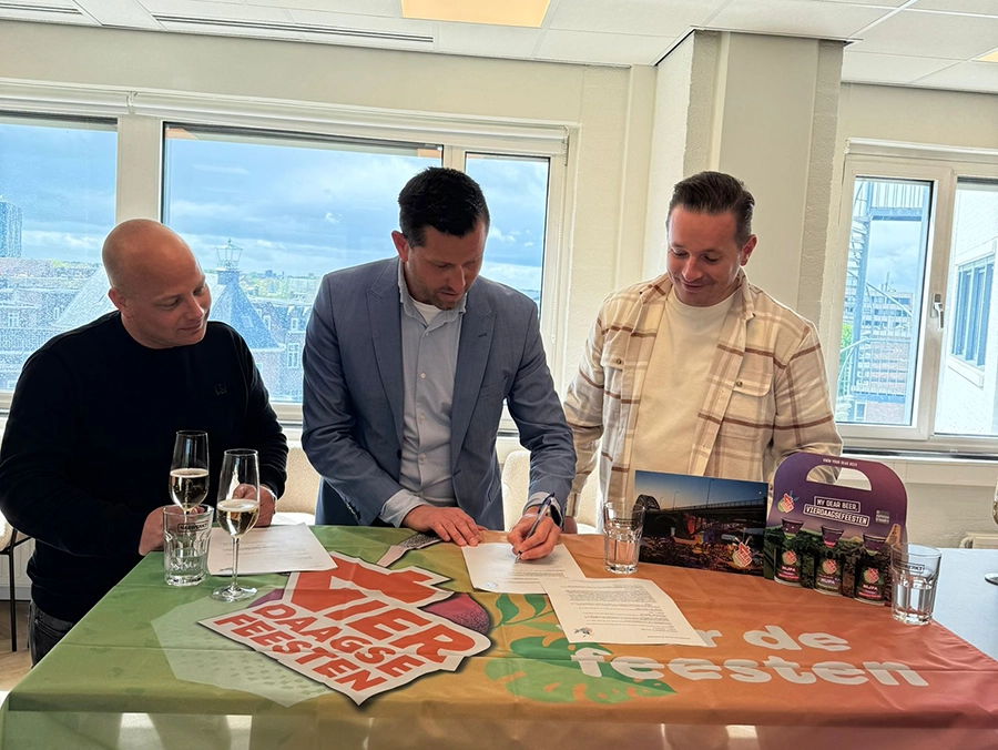 NasWerkt en Stichting Vierdaagsefeesten ondertekenen partnership